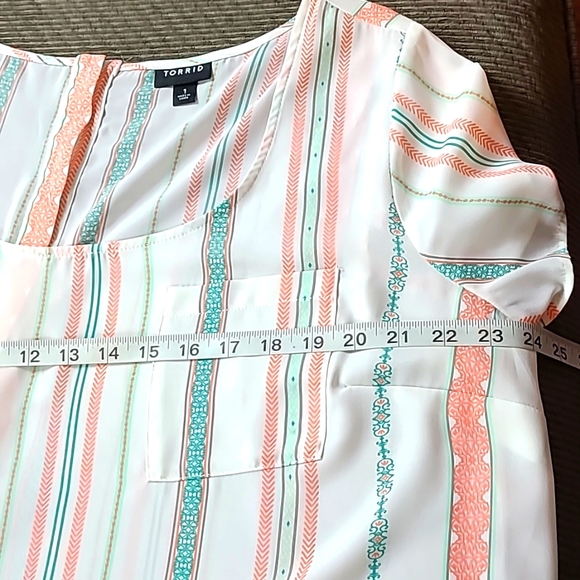 Torrid Mixed Print Blouse - Picture 10 of 12